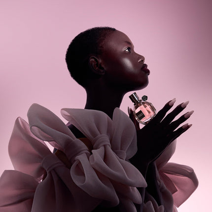 Viktor&Rolf - Flowerbomb Eau de Parfum - Women's Perfume - Floral & Woody - With Notes of Vanilla, Jasmine, & Rose - 3.4 Fl Oz